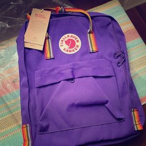 Fjallraven Purple bag with Rainbow straps. Medium.